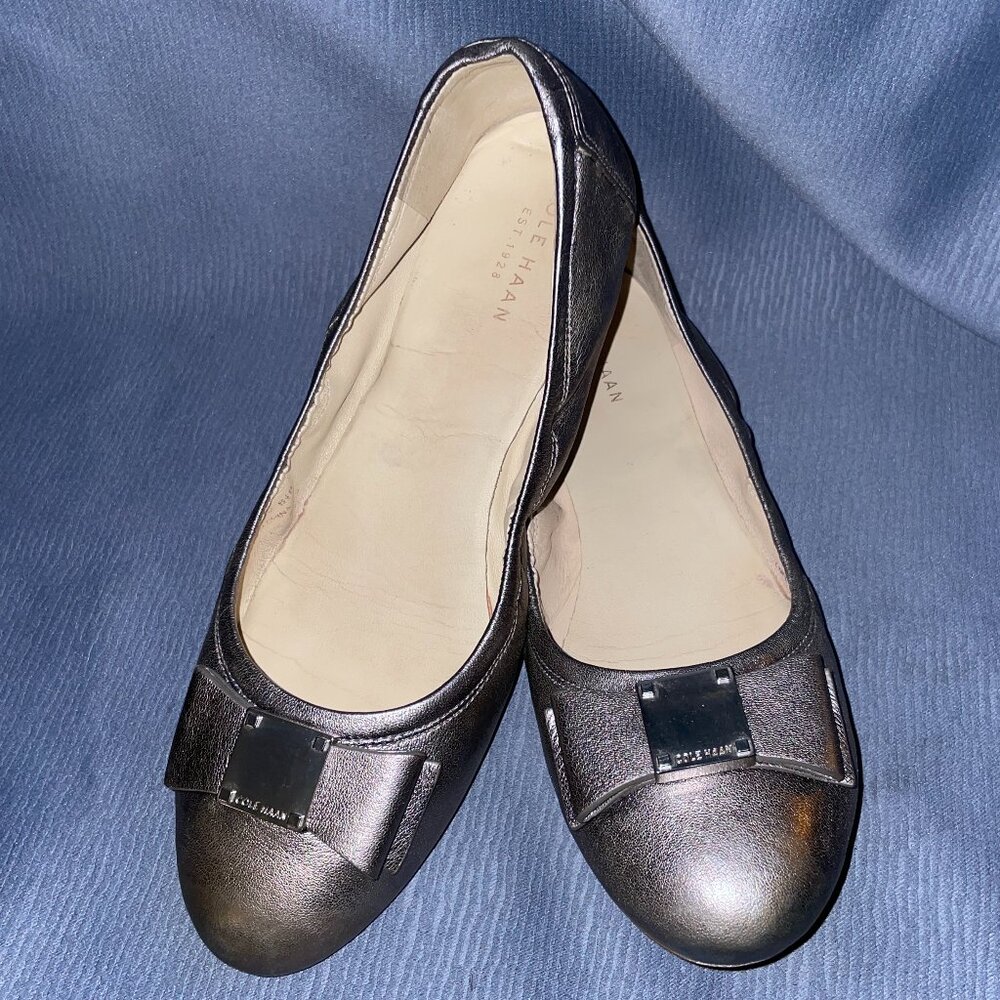 Cole Haan Pewter Silver TALI BOW Ballet Flat, Style #B17 W03490, Women Size 6.5